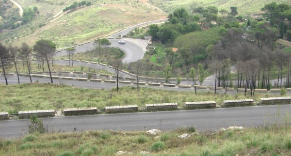 The hill climb of the fortress of Erice Castle (bottom third's distance).